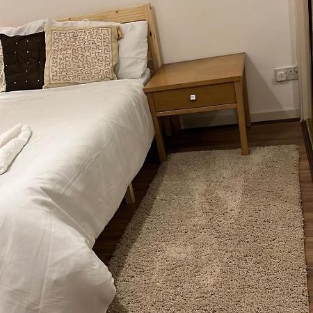Smalinz Homes Finchley 伦敦 外观 照片